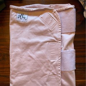 Ollie Velcro swaddle 0-6months